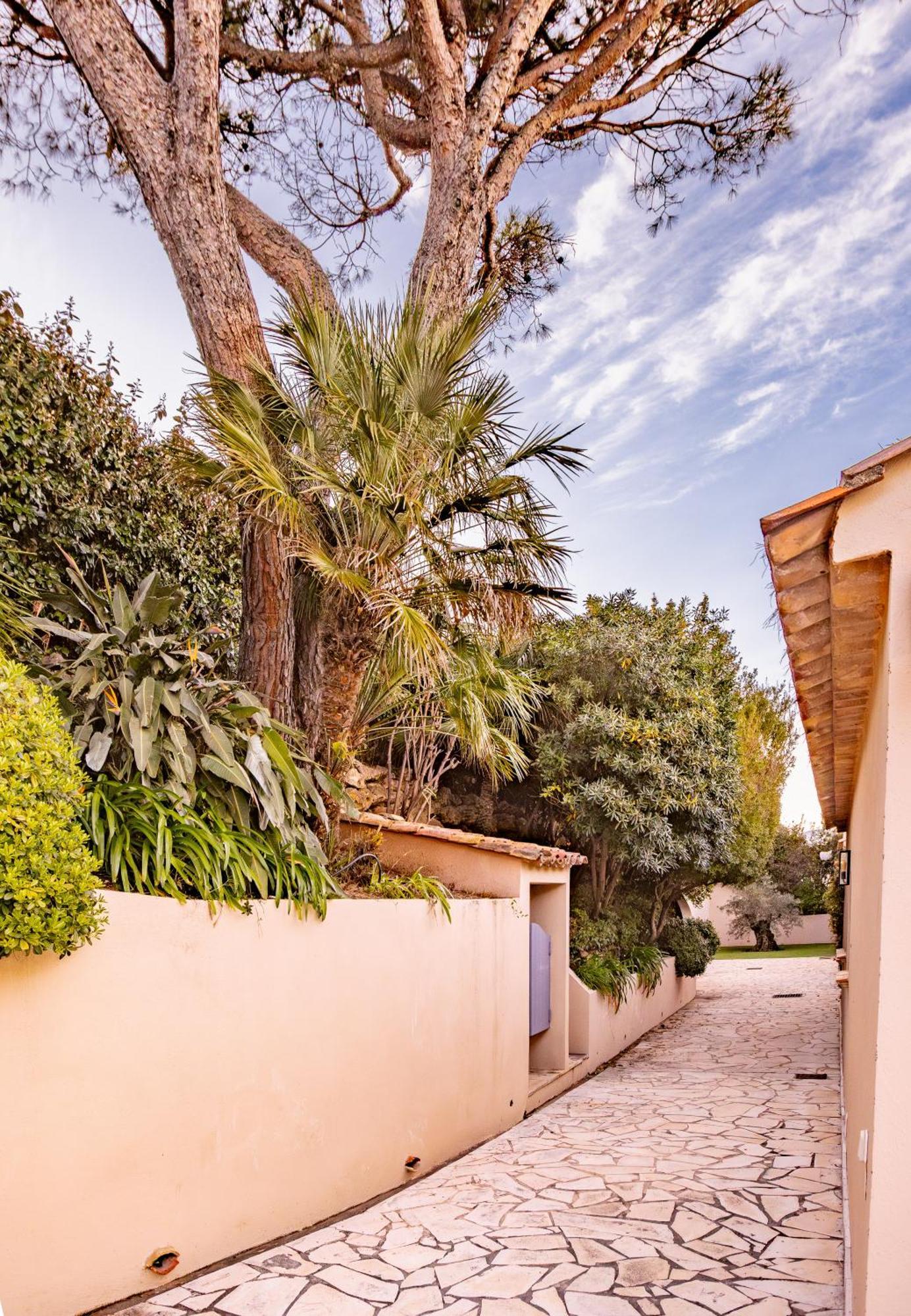 Superbe Villa, Incroyable Vue Mer, Piscine Chauffee, Climatisee سانت ماكسيم المظهر الخارجي الصورة