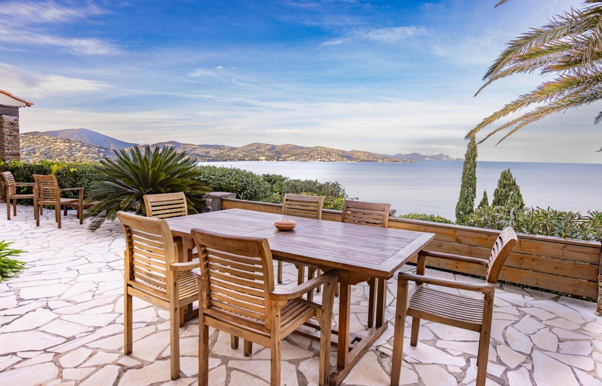 Superbe Villa, Incroyable Vue Mer, Piscine Chauffee, Climatisee سانت ماكسيم المظهر الخارجي الصورة