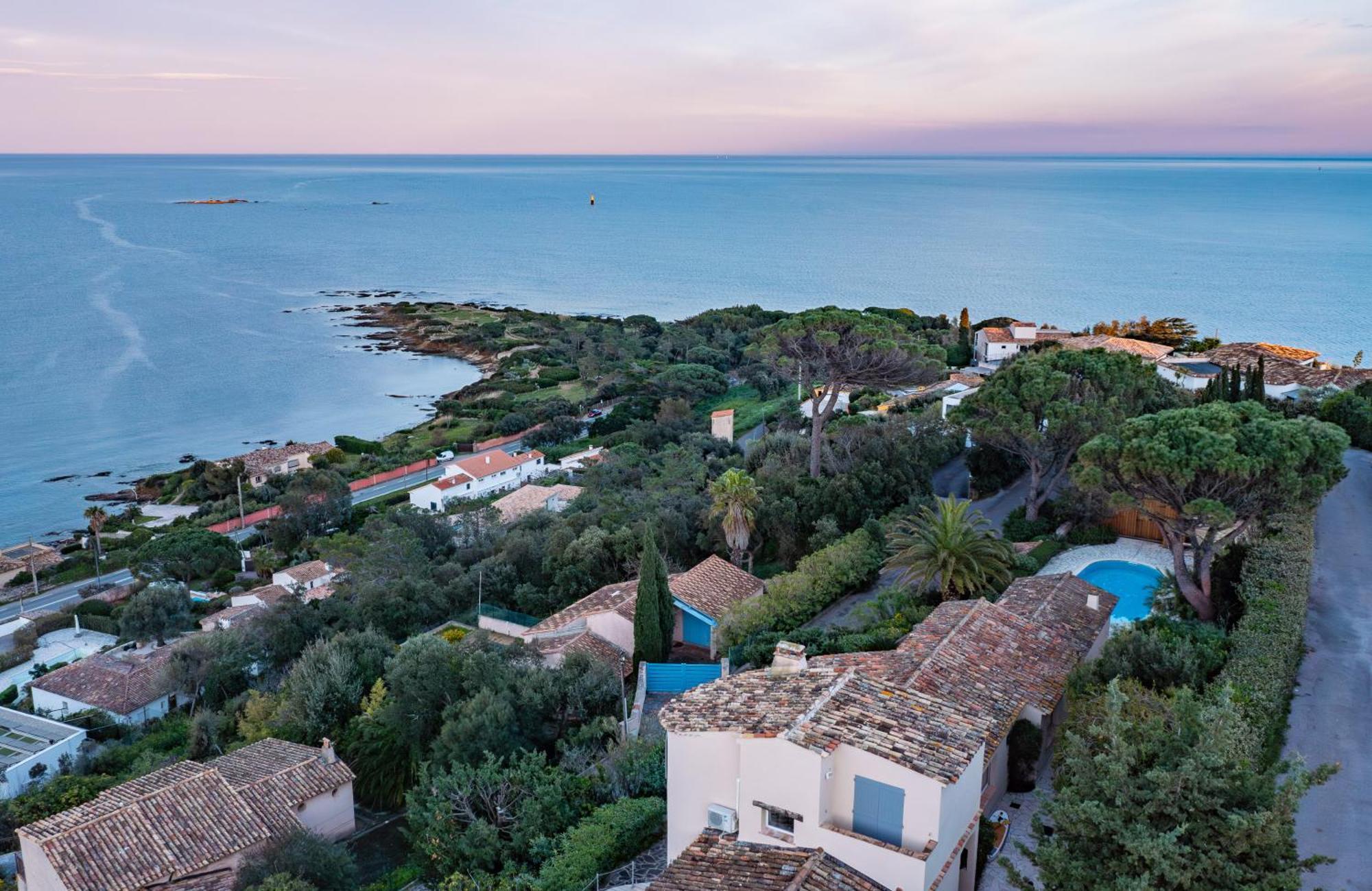 Superbe Villa, Incroyable Vue Mer, Piscine Chauffee, Climatisee سانت ماكسيم المظهر الخارجي الصورة