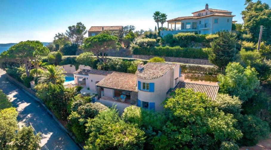 Superbe Villa, Incroyable Vue Mer, Piscine Chauffee, Climatisee سانت ماكسيم المظهر الخارجي الصورة